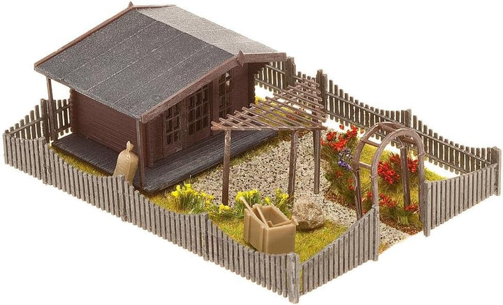 Faller 180491 H0 Schrebergarten mit Gartenlaube Bausatz, 13.9 x 3.7 x 22.4 cm, Braun