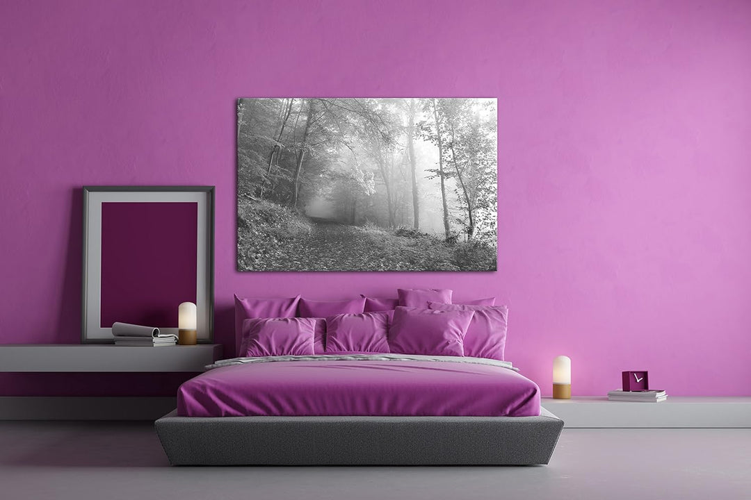deyoli vernebelter Waldweg im Herbst Effekt: Schwarz/Weiss Format: 80x60 als Leinwand, Motiv fertig