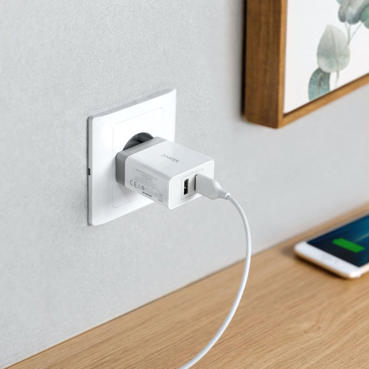 Anker 24W 2-Port USB Ladegerät, iPad ladegerät mit PowerIQ Technologie für iPhone 16/15 Serie, iPad,