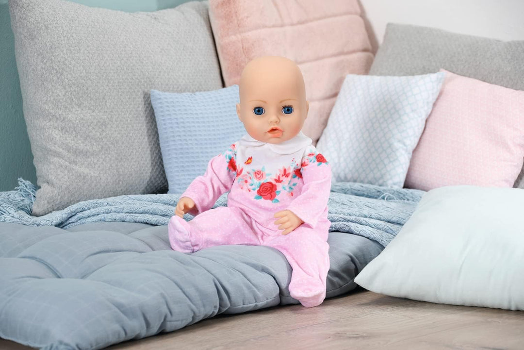 Baby Annabell Strampler, rosa Anzug mit Rosen-Details für 43 cm Puppen mit Kleiderbügel, 706817 Zapf