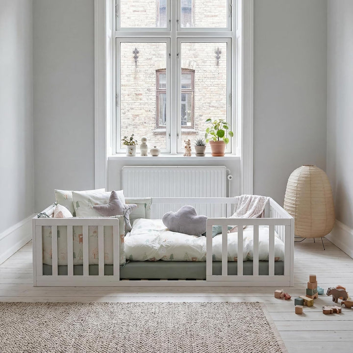 roba Montessori Bodenbett 70x140 cm weiss mit Rausfallschutz &amp; Lattenrost | Montessori Kinderbett •