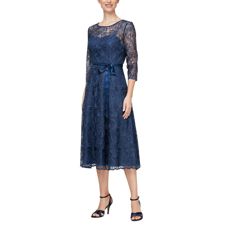 Alex Evenings Cocktailkleid für Damen, Bestickt, mit Illusionsärmeln, für Hochzeitsgäste (zierliche