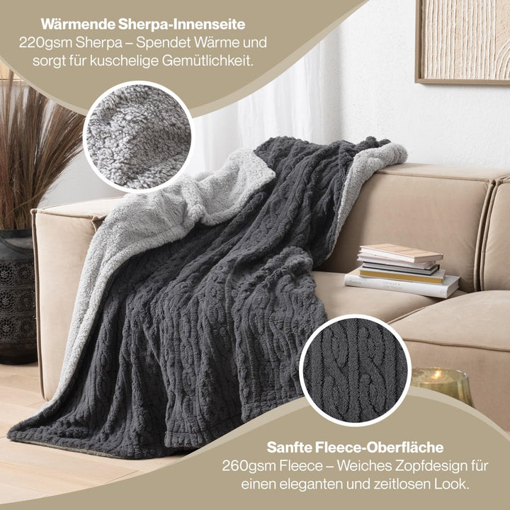 Blumtal Kuscheldecke 130x150 cm mit Zopfstrick-Optik - OEKO-TEX zertifizierte Mikrofaser Fleecedecke