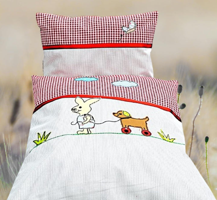Puppenbettwäsche 2-TLG. -Kissenset Hasenkind, Set mit Kaninchen-Stickbild Hase mit Hund, Hase mit Hu