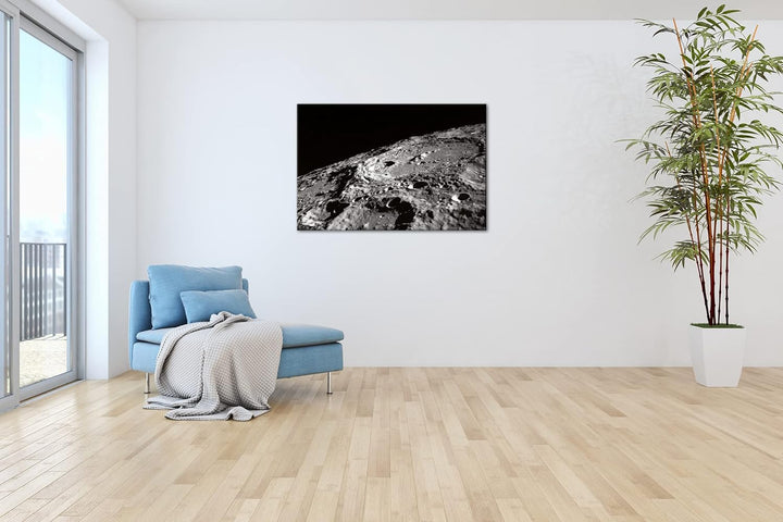 Oberfläche des Mondes Format: 80x60 als Leinwand, Motiv fertig gerahmt auf Echtholzrahmen, Hochwerti