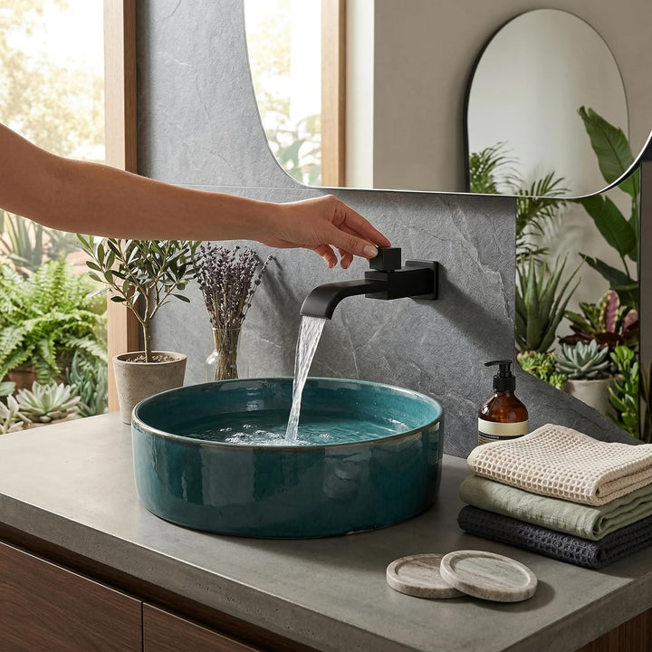 G1/2 Gewinde Wandarmatur Einzelkaltwasserfall Waschbecken Wasserhahn aus massivem Messing, Wandmonta
