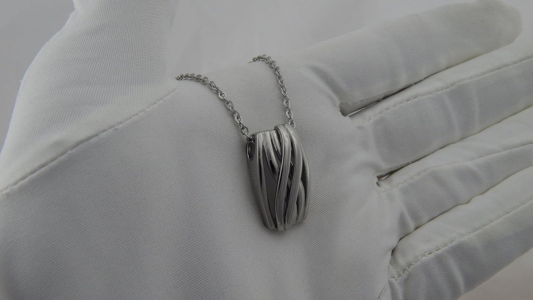 Hanessa Kette aus Edelstahl Damen-Schmuck Hals-Kette und Anhänger aus hochwertigem 316L Stahl " In S