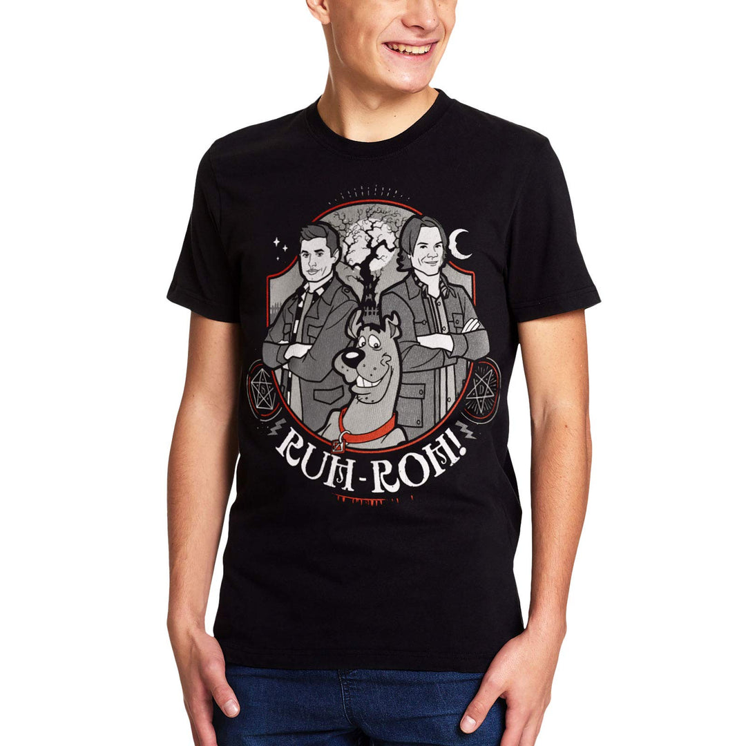 Elbenwald Supernatural T-Shirt Scoobynatural Ruh-Roh! Comic Frontprint für Herren schwarz L Mehrfarb