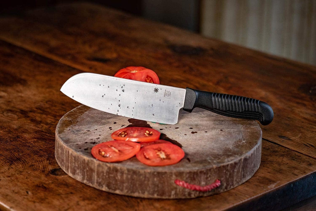 0 Spyderco - Küchenmesser - Klingenlänge: 17.14 cm - Santoku Plain Black