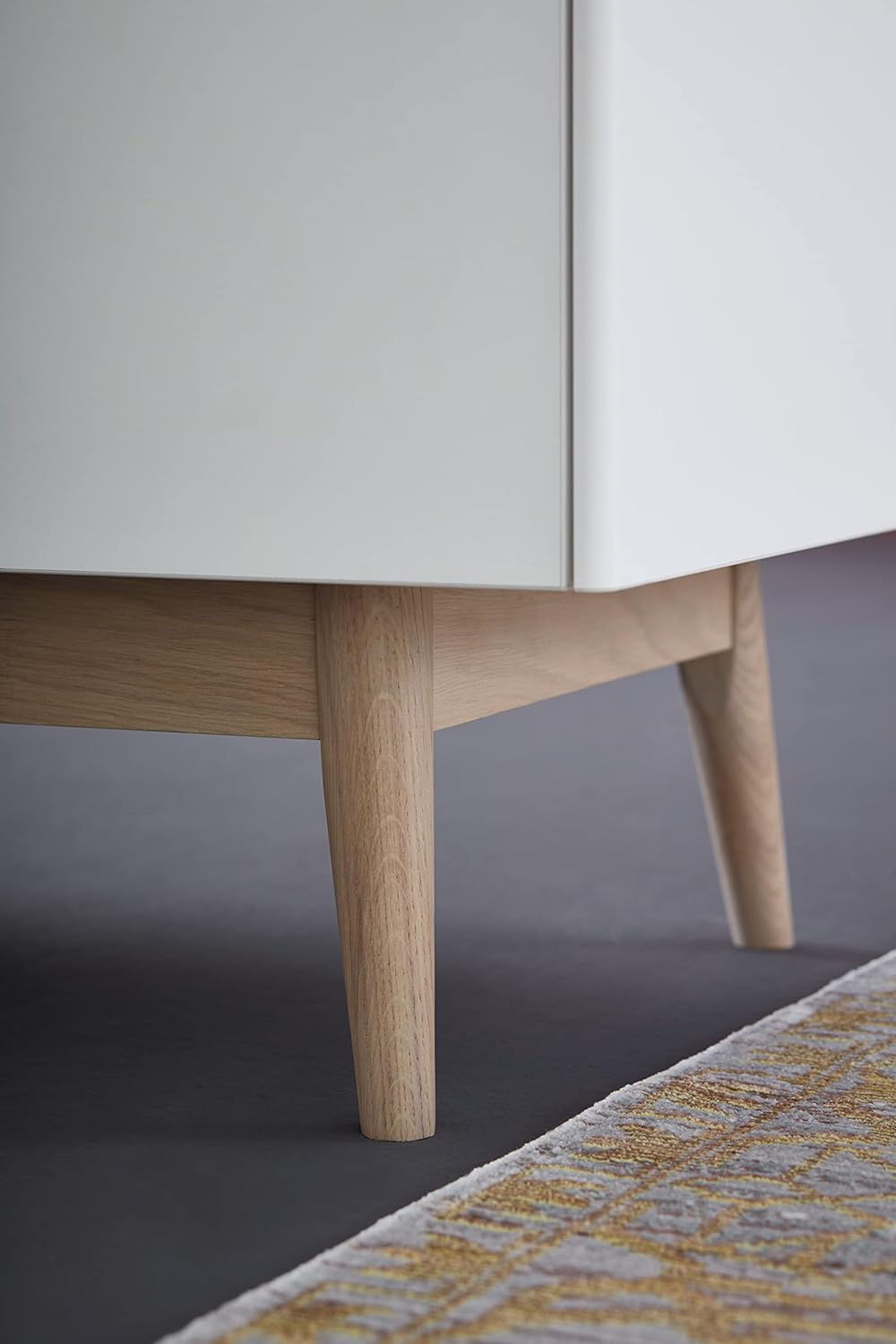 Germania Nachtkonsole 2410-535 Monteo, Weiss/Kendal Eiche, Massivholzdetails, 42 x 42 x 55 cm (BxHxT
