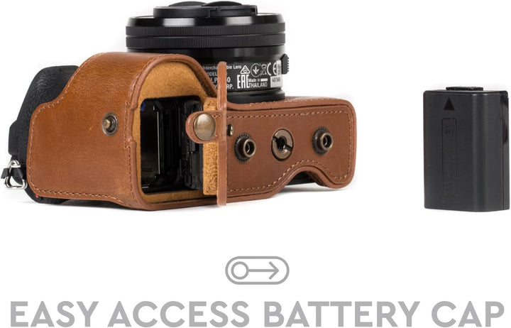 MegaGear Sony Alpha A6500 (16-50 mm) Ever Ready Leder Kamera-Case mit Trageriemen und Batteriezugang