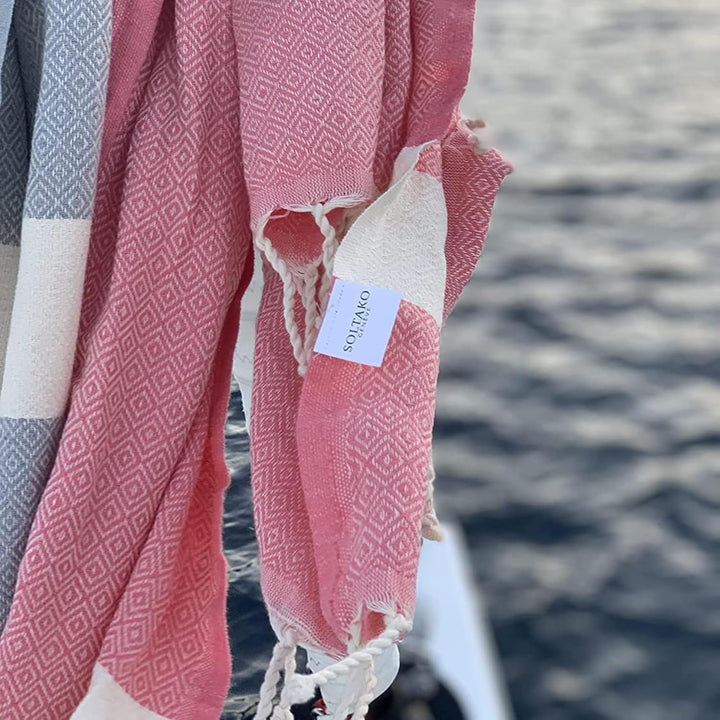 SOLTAKO Fouta Diamant Premium Hamamtuch 100x200 cm, 100% Baumwolle, schnelltrocknend &amp; saugfähig, St