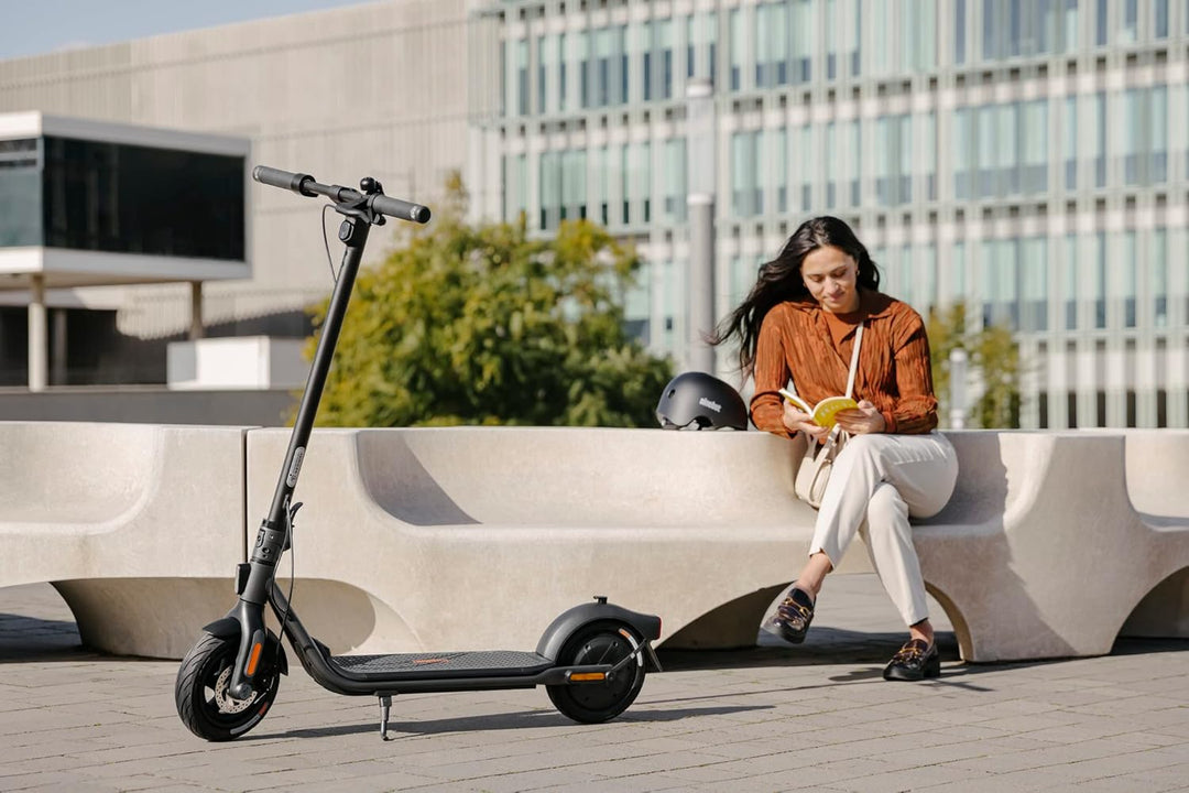 Segway-Ninebot F2 D, E Scooter mit Strassenzulassung für Erwachsene, max. 20 km/h Geschwindigkeit, 4