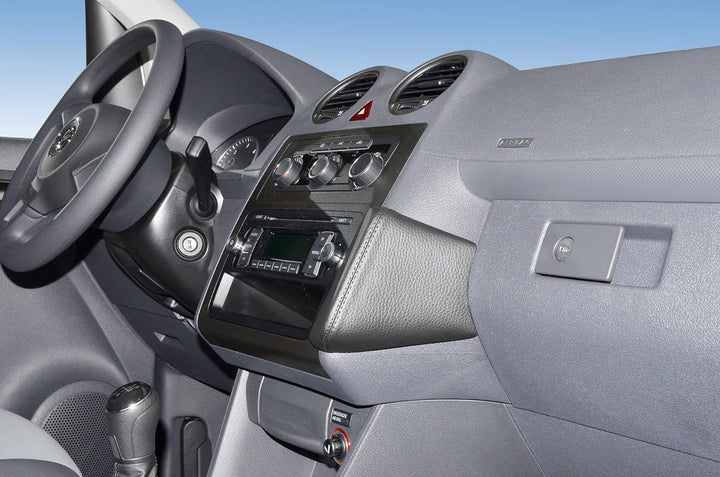 KUDA 096845 Halterung Kunstleder schwarz für VW Caddy (2K) ab 2009 bis 2015 (mit Handschuhfach), 096