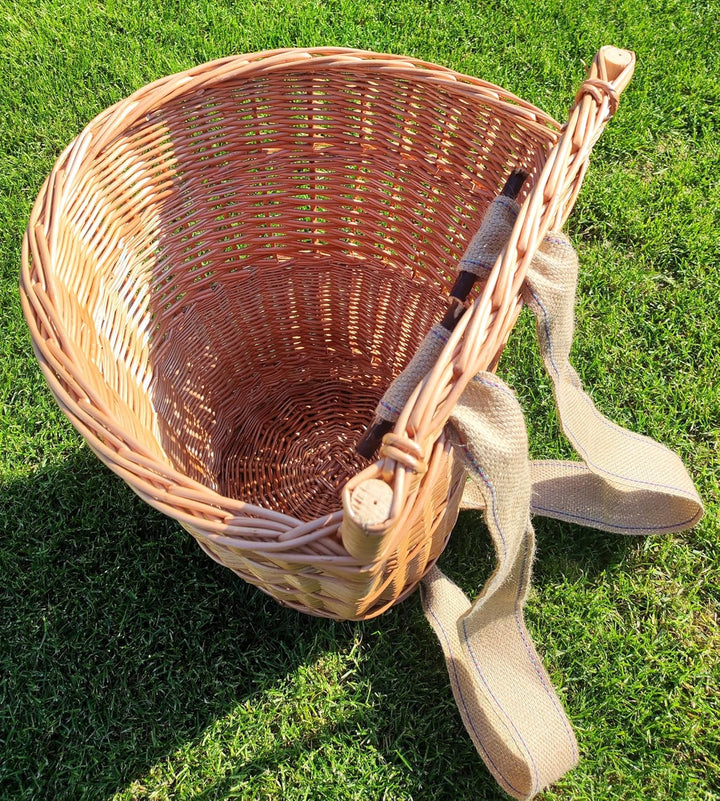 Rückentragekorb aus Weide – Handgeflochten & ergonomisch – Natur oder lackiert – 60x44x37cm – Jutegu