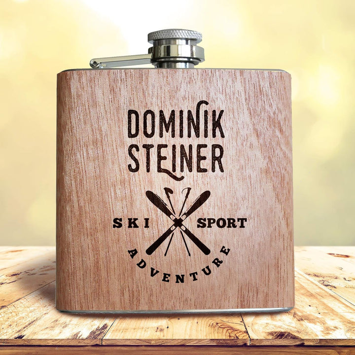 Pixelstudio Geschenk für Skifahrer Holz Flachmann mit persönlicher Namens Gravur Geschenkidee Skifah