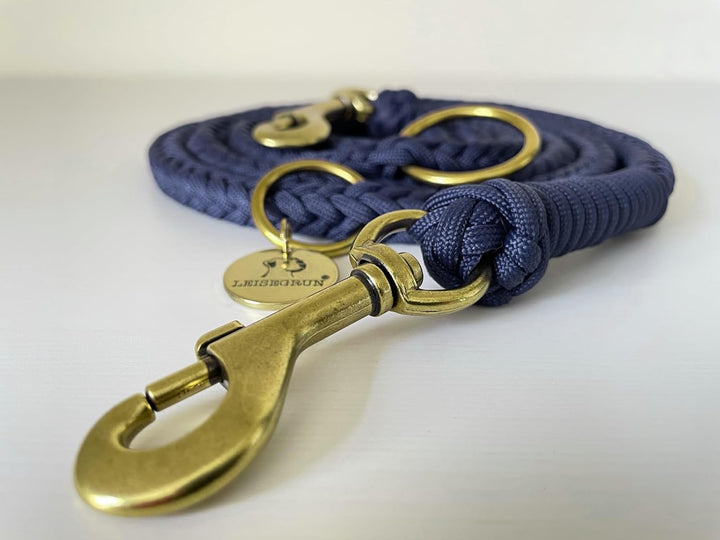 Leisegrün Paracord Hundeleine 2m | Handgefertigte Leine 3-Fach verstellbar | Handmade für kleine und