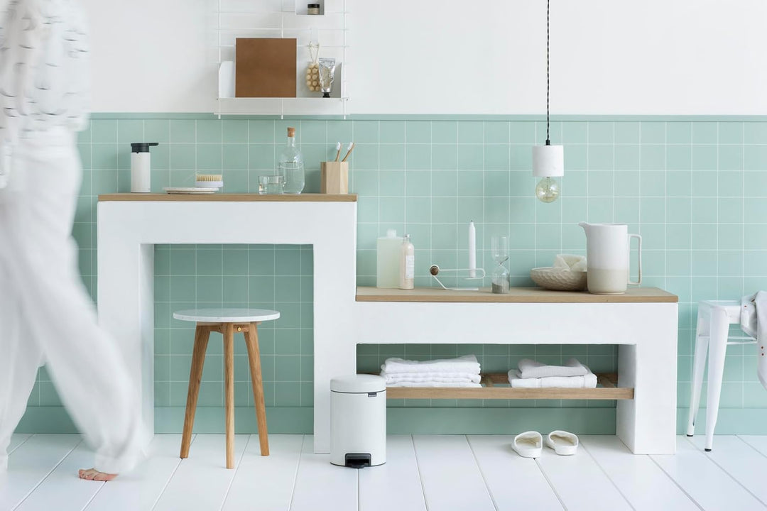 Brabantia 112126 Treteimer mit Inneneimer aus Kunststoff, stahl, Weiss, 3 Liter, Weiss 3 Liter White