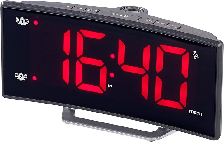 auvisio Weckradio: Projektions-Radiowecker mit Curved-Display, Dual-Alarm & USB-Ladeport (LED Wecker