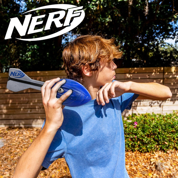 Nerf Vortex Aero Howler Foam Ball - Klassischer Langstreckenfussball -- Flugoptimierender Schwanz --