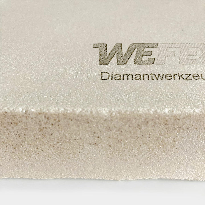 Schärfstein für Diamantbohrkronen und Diamanttrennscheiben 300 x 300 x 30 mm Körnung 60/80 Mesh