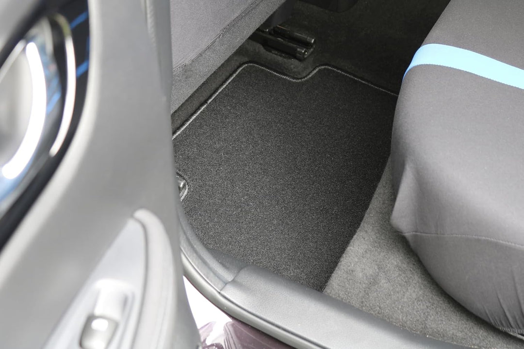 AD Tuning HG3170 Velours Fussmatten Set (4-teilig) Schwarz Passform Autoteppiche