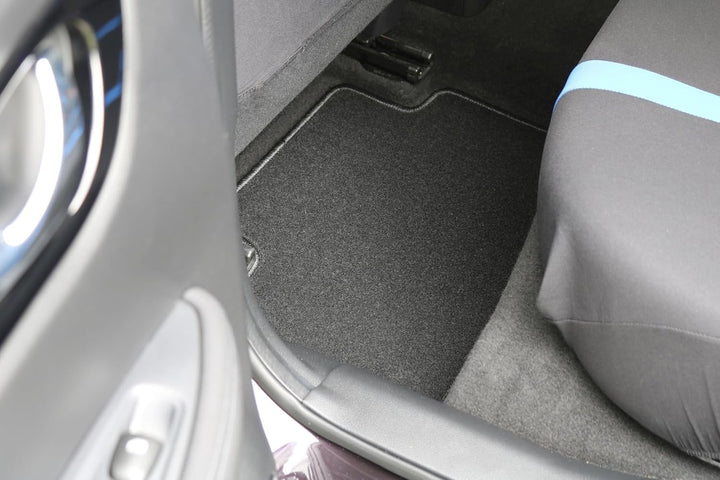 AD Tuning HG3170 Velours Fussmatten Set (4-teilig) Schwarz Passform Autoteppiche