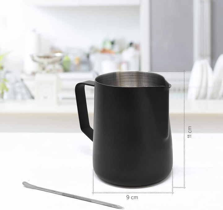 Joeji's Kitchen ﻿﻿Schwarzes 600ml Barista Milchkännchen Edelstahl - ﻿ Milchkännchen zum Aufschäumen