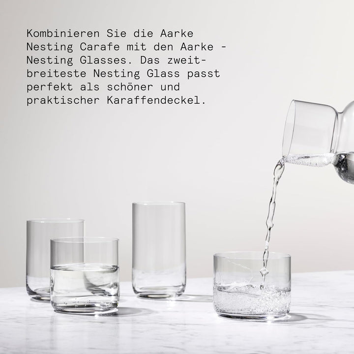 AARKE Nesting Carafe, Kristallglaskaraffe (1,1 Liter) + Edelstahl-Barlöffel, Karaffe
