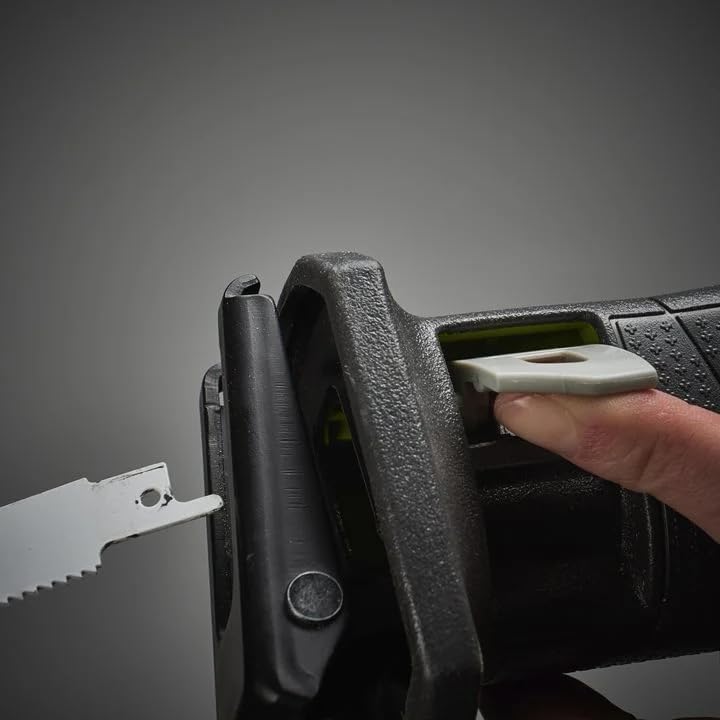 Ryobi 18 V Akku-Säbelsäge R18RS- (Säbelsäge / Säge mit 28 mm Hublänge, mit Sägeblatt, ohne Akku + La