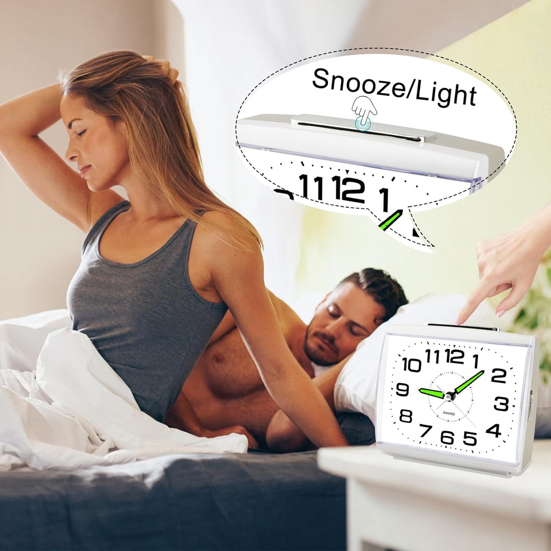 Ayybboo Wecker Analog, Ohne Ticken Wecker Retro mit Snooze Wecker mit Nachtlicht Grosses Analoge Wec