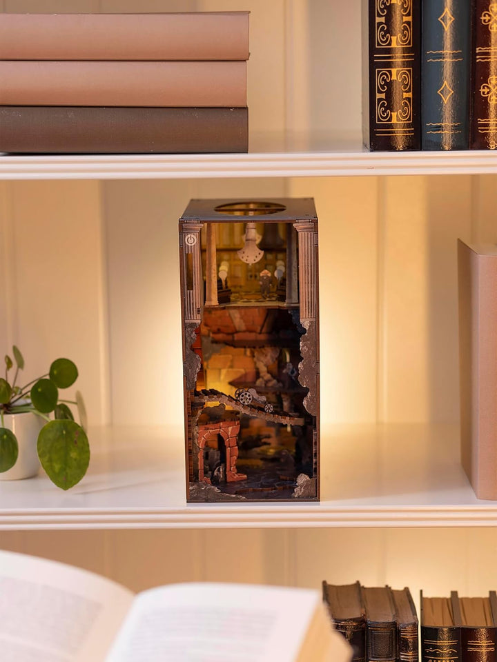 Revell Modellbausatz Tiny Adventures, Gringotts Bank Harry Potter, 3D Miniaturhaus, DIY Book Nook Ho