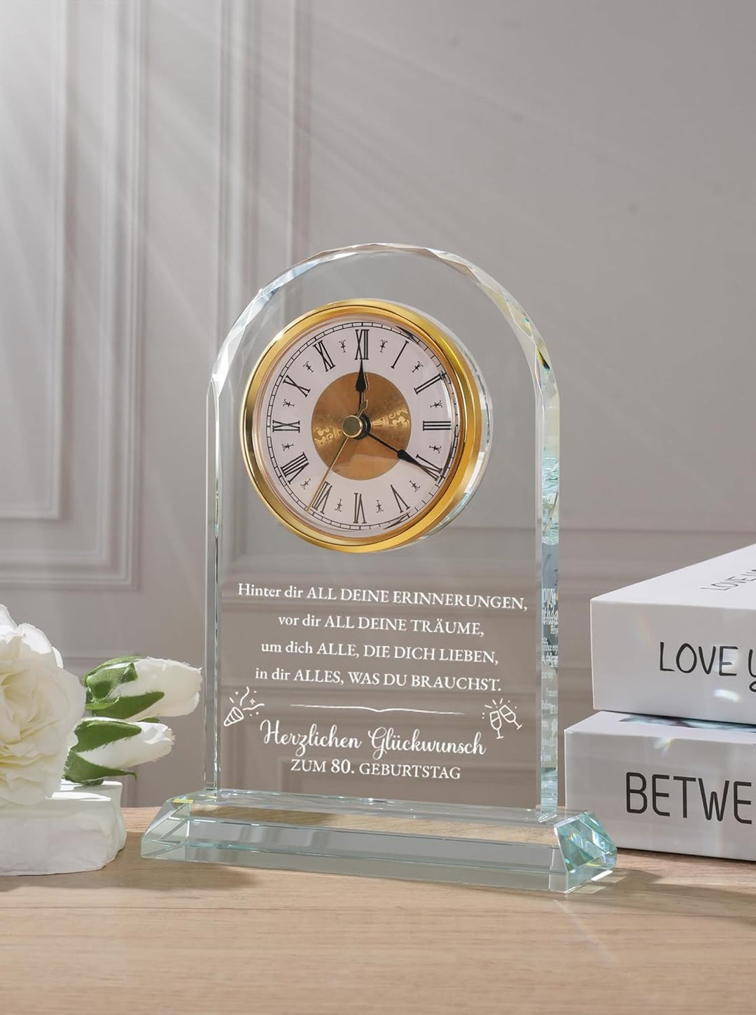 Geschenk 80. Geburtstag Frauen & Männer Jahrgang 1946 – Tischuhr mit Spruch – Geschenkidee für Mama