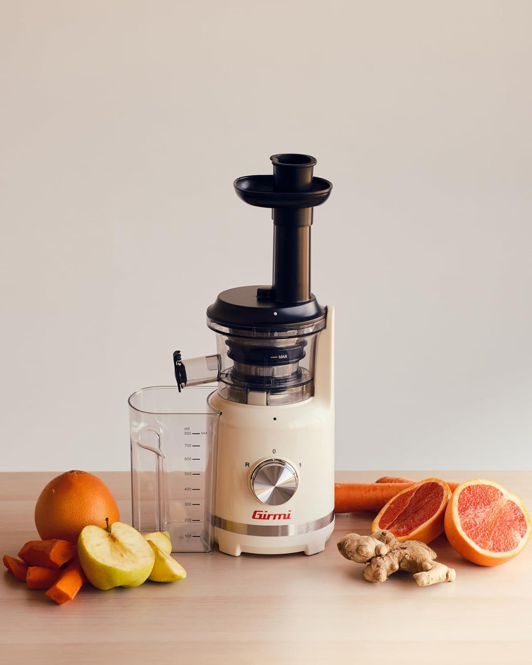Girmi SW11 Entsafter, 300 W, Zentrifuge, 70 U/min, Sicherheitsverriegelung, Rezeptbuch inklusive, Me