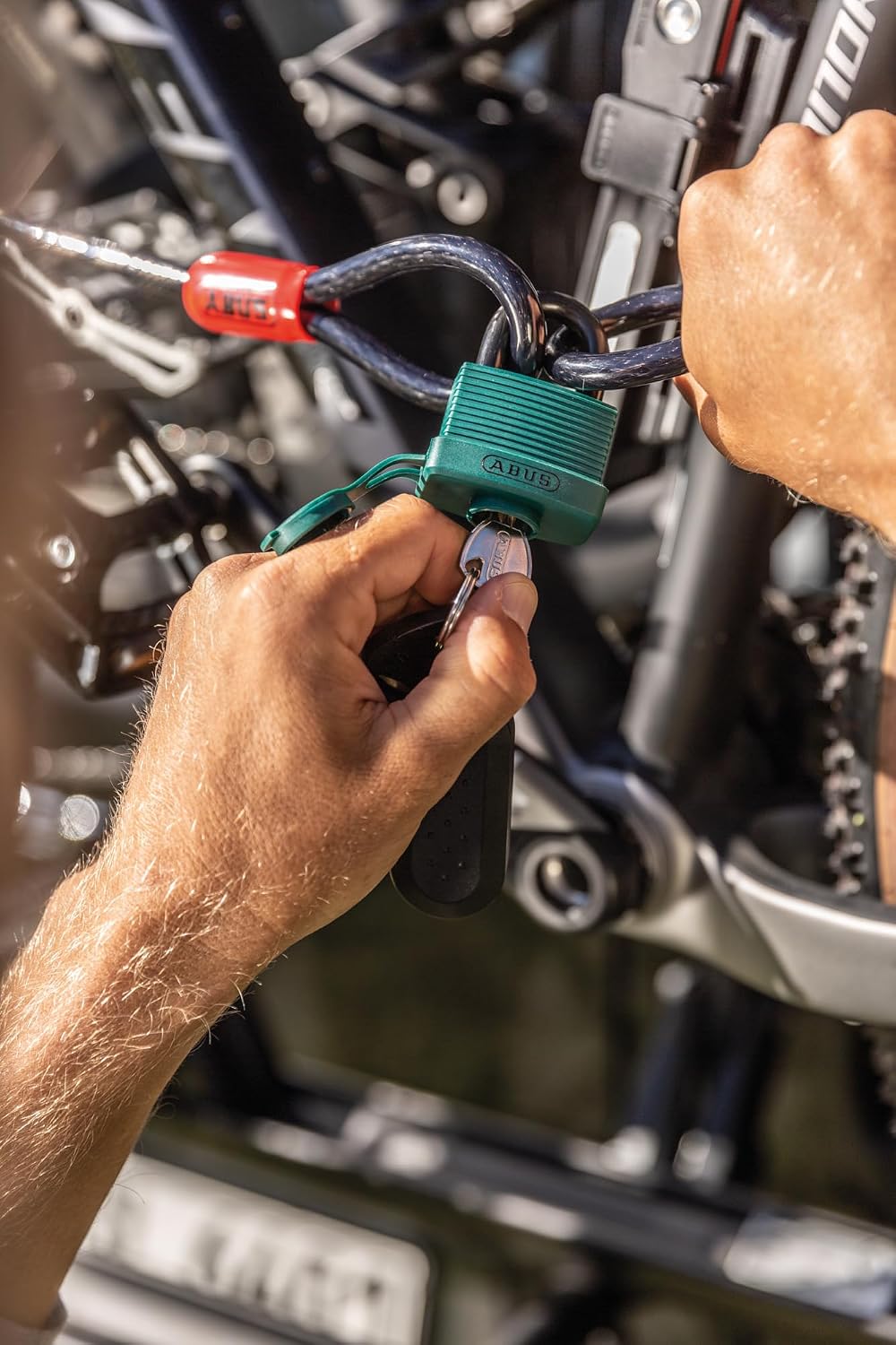 ABUS Schlaufenkabel Cobra 12 - Stahlseil mit Kunststoff ummantelt - Sicherung für Fahrrad- und Motor
