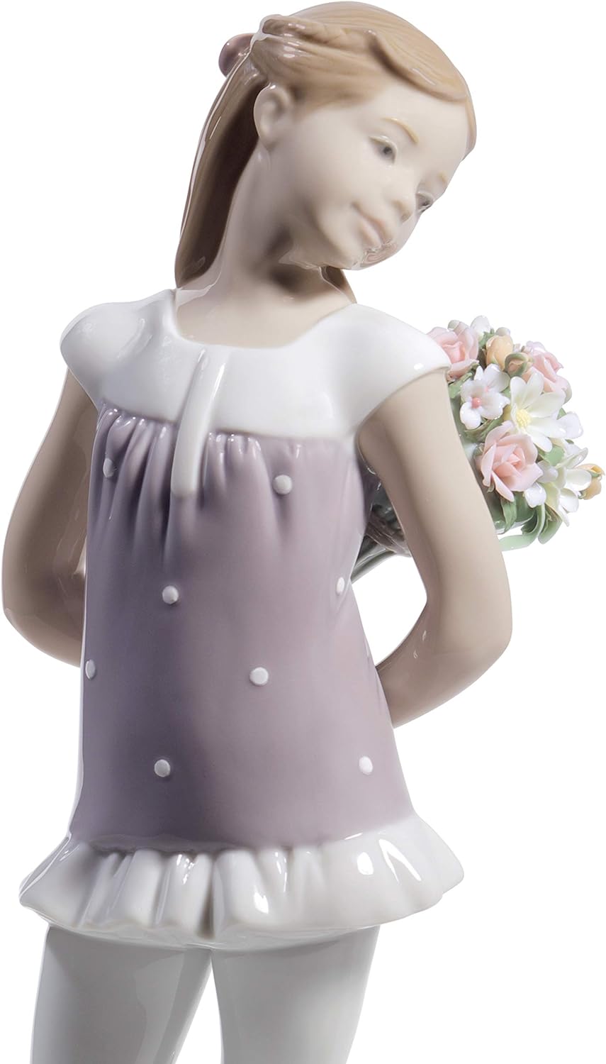 LLADRÓ Mädchen-Figur Deine Lieblingsblumen. Mädchen Mit Blumen. Porzellan.