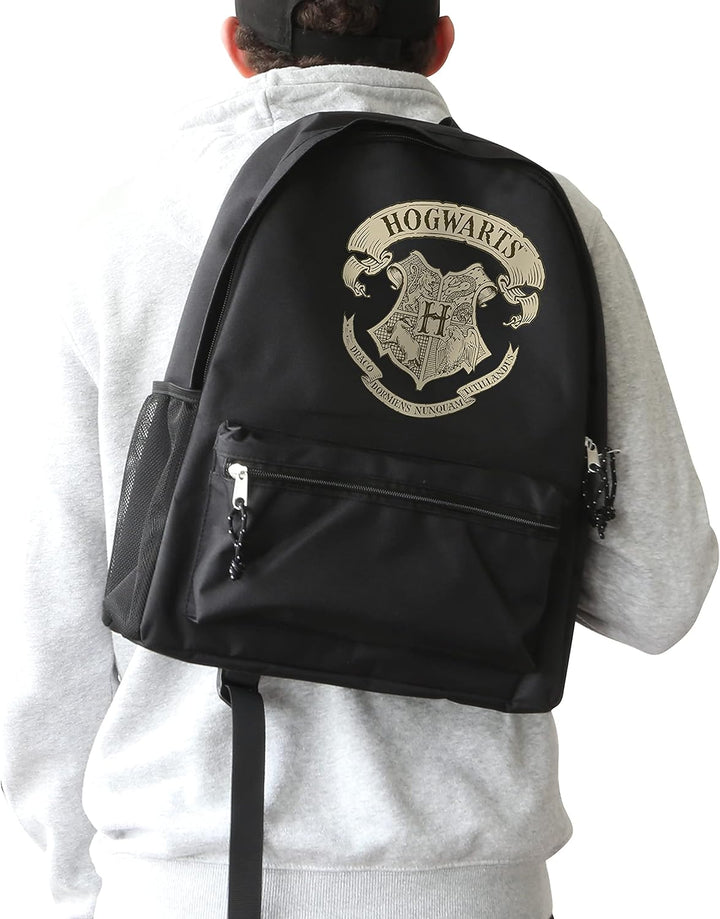 ABYSTYLE - HARRY POTTER - Rucksack - Hogwarts - Schwarz (42x31x14 cm)