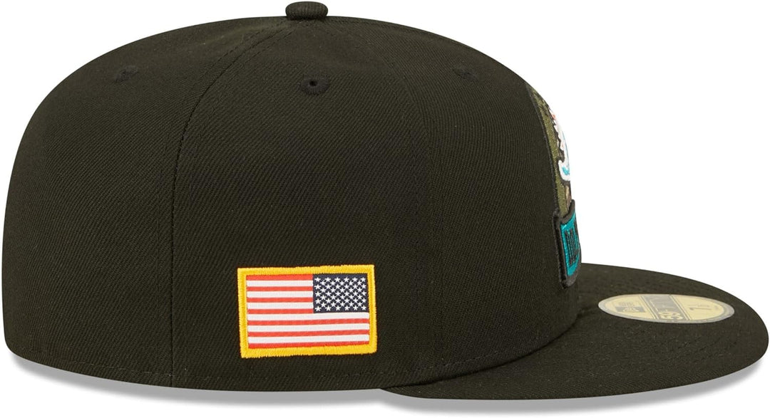 New Era NFL 59Fifty Cap Salute to Service 2022 schwarz Kappe gerader Schirm American Football 58-59