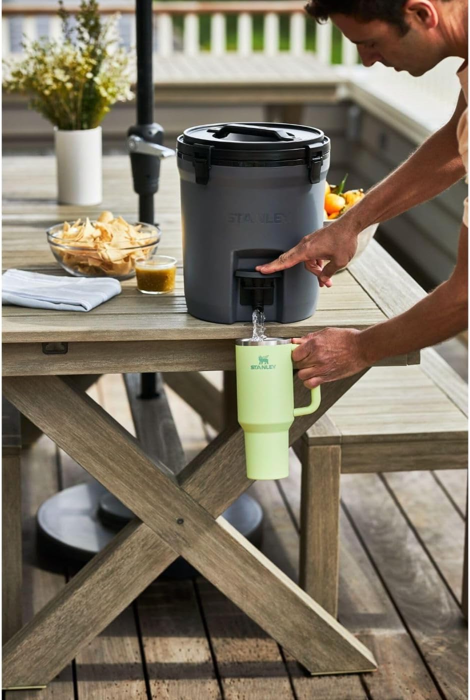 STANLEY Quencher H2.0 FlowState vakuumisolierter Edelstahlbecher mit Deckel und Strohhalm f r Wasser