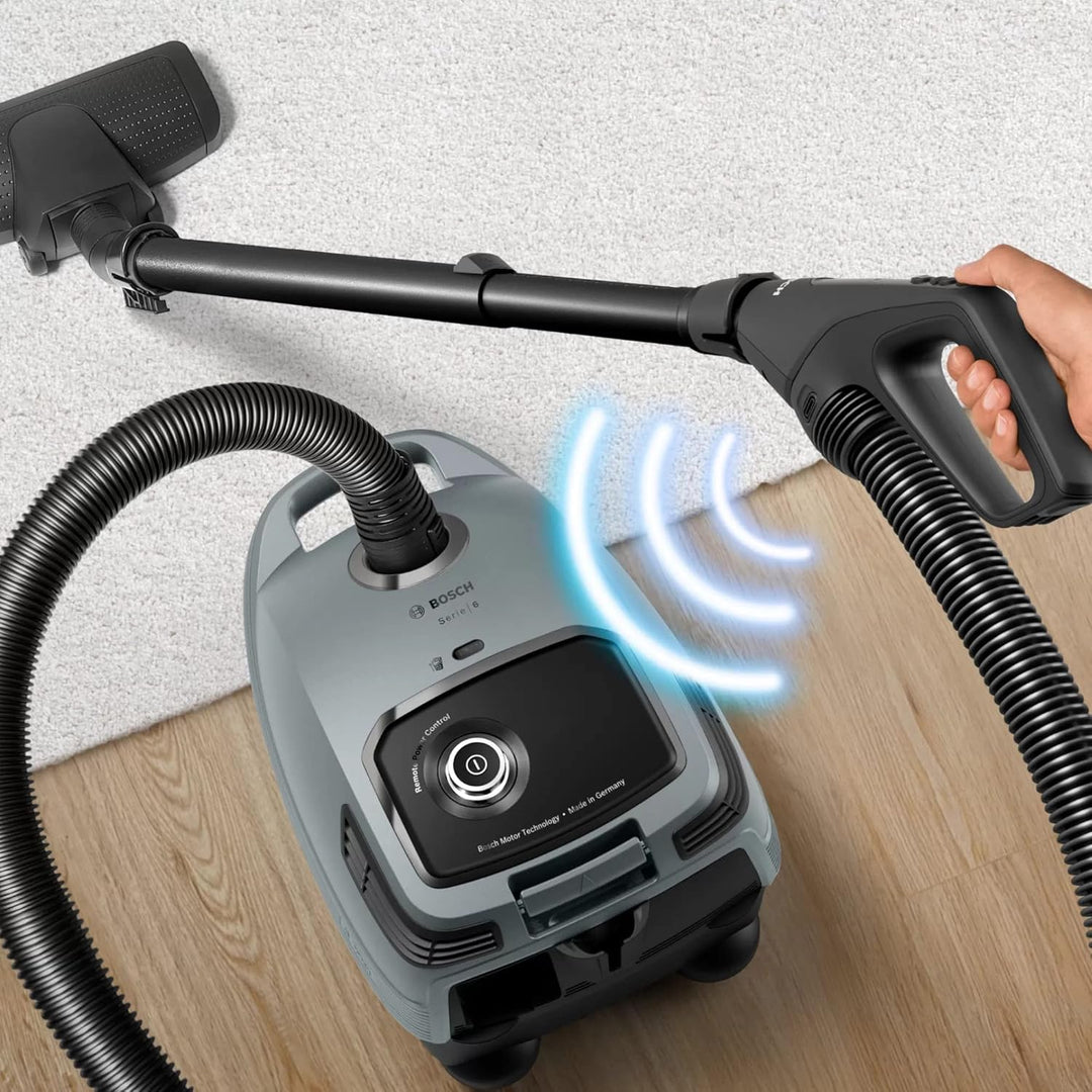 Bosch BGB6X330 Staubsauger mit Beutel, 4 L, 600 W, HEPA Filter, 75dB, 12 Meter Kabel, Grau
