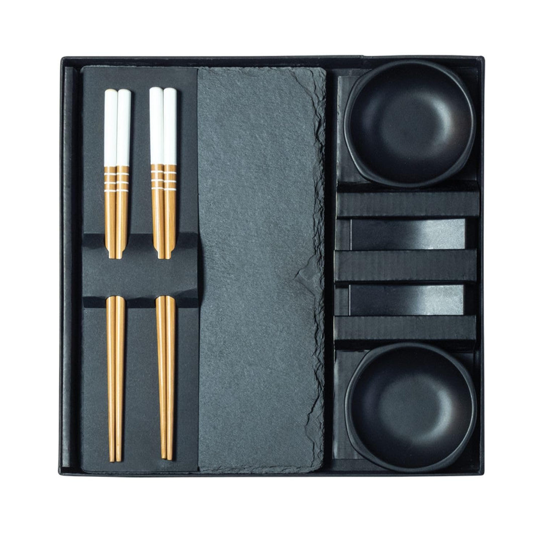JADE TEMPLE Sushi Set für Zwei Personen - Holz, Schwarz, Schieferbrett, Schale, Bank, Essstäbchen
