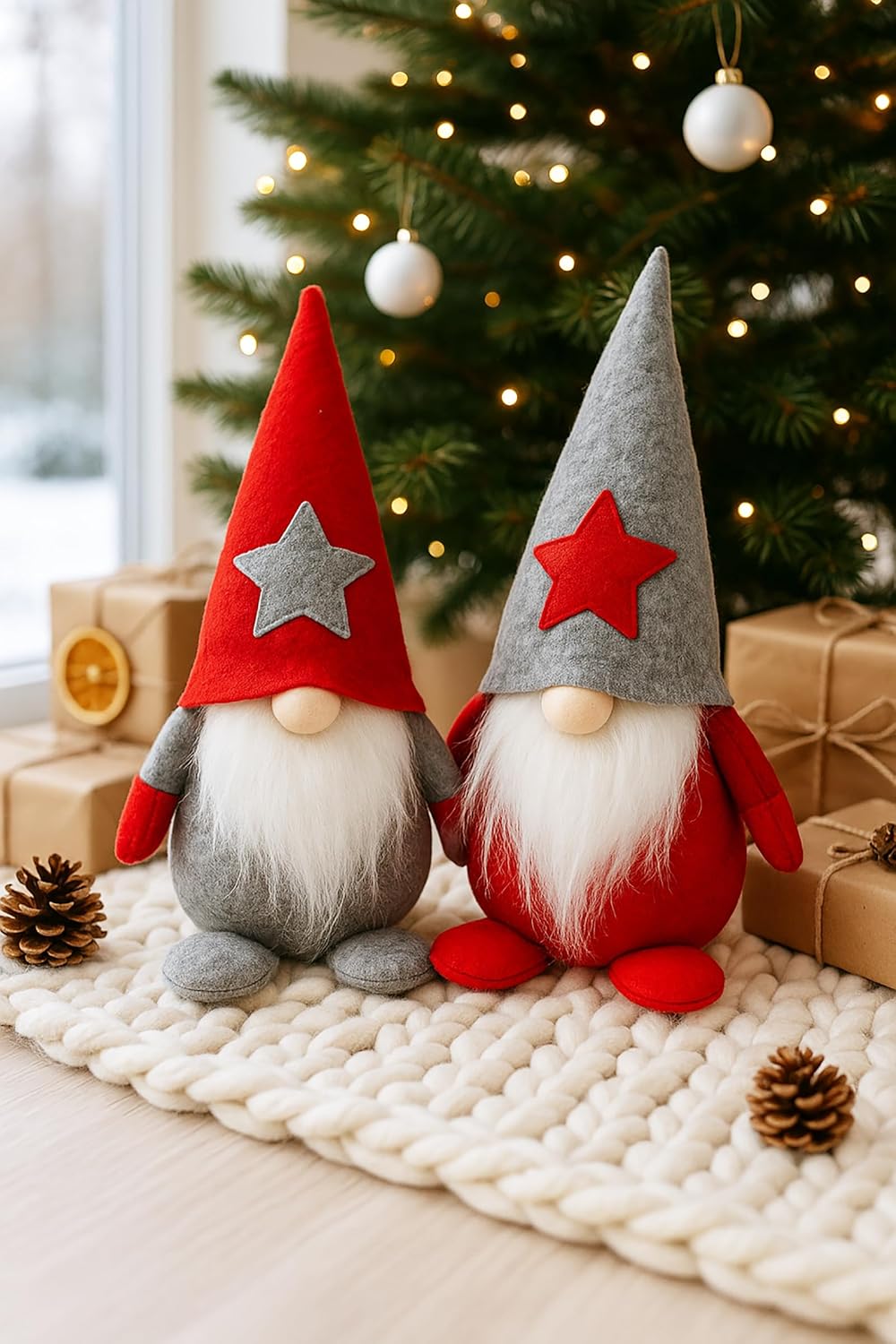 KAMACA 2er-Set Weihnachtswichtel ca. 25 × 15 cm in Rot & Grau mit Zipfelmütze flauschigem Rauschebar