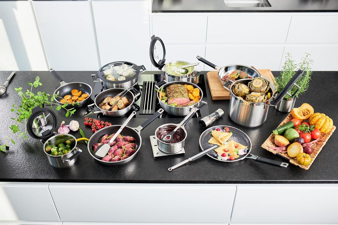 RÖSLE SILENCE PRO Stielkasserolle, Hochwertiger Universaltopf aus Edelstahl 18/10, 16 cm, Silikongri