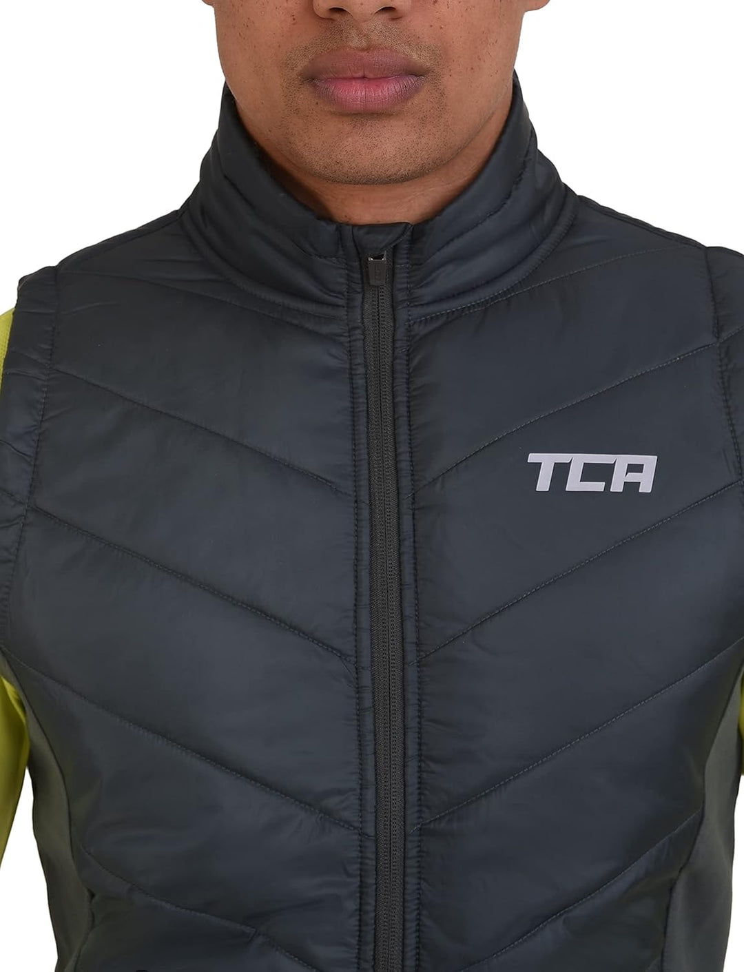 TCA Herren Excel Runner Leichte und gepolsterte Weste mit Reissverschlusstaschen, M Dunkelgrün