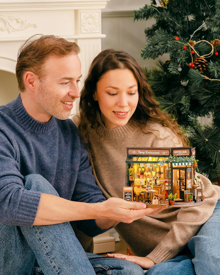 Rolife Puppenhaus Tipsy Restaurant DIY Miniatur Haus Kit Miniatur Café Puppenhaus Modellkit Wohnkult