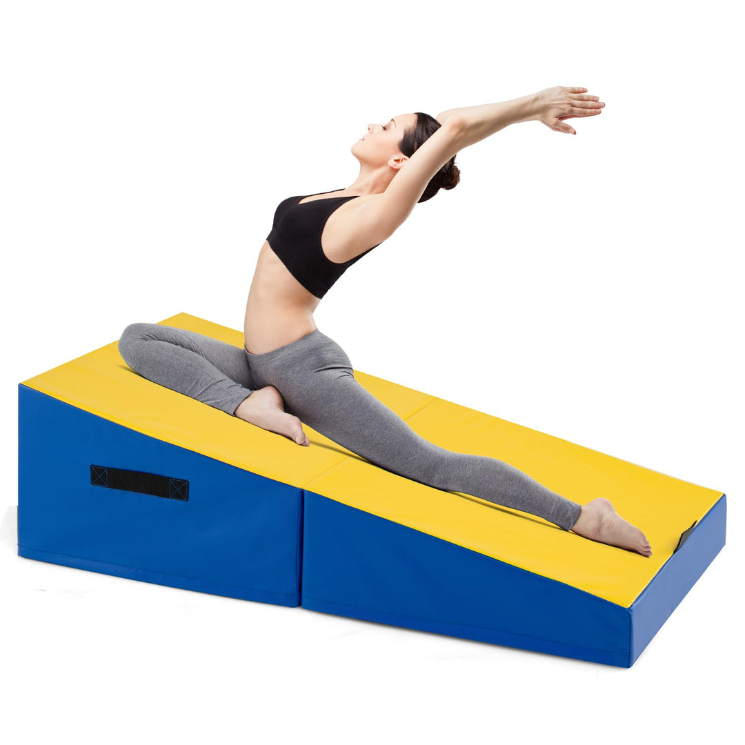 GOPLUS faltbare Gymnastikmatte, schräge Trainingsmatte, tragbare Yogamatte mit Neigungswinkel &amp; Grif