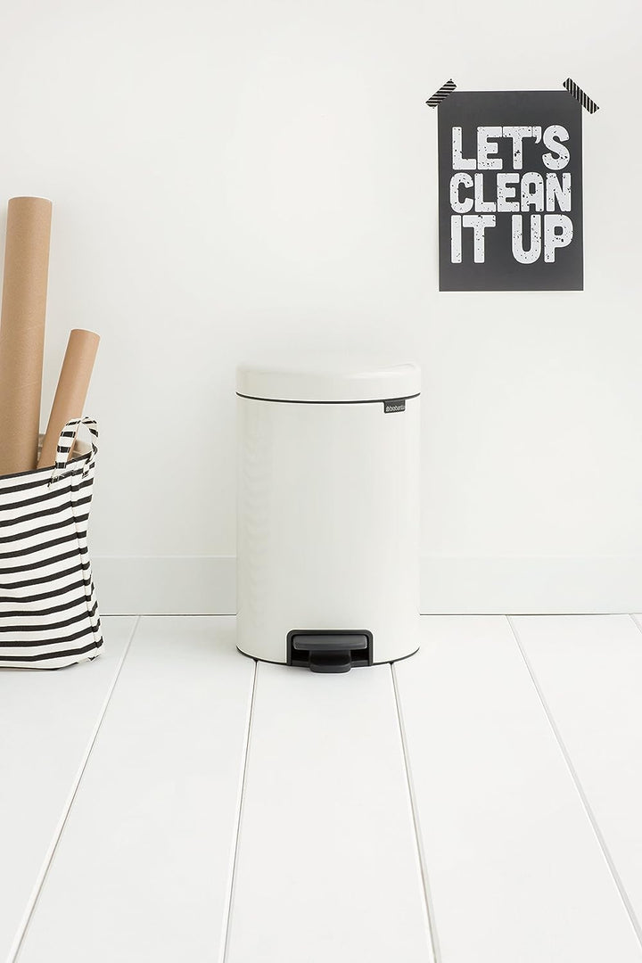 Brabantia 111969 Treteimer mit Inneneimer aus Kunststoff, stahl, weiss, 12 Liter Weiss 12, Weiss, 12