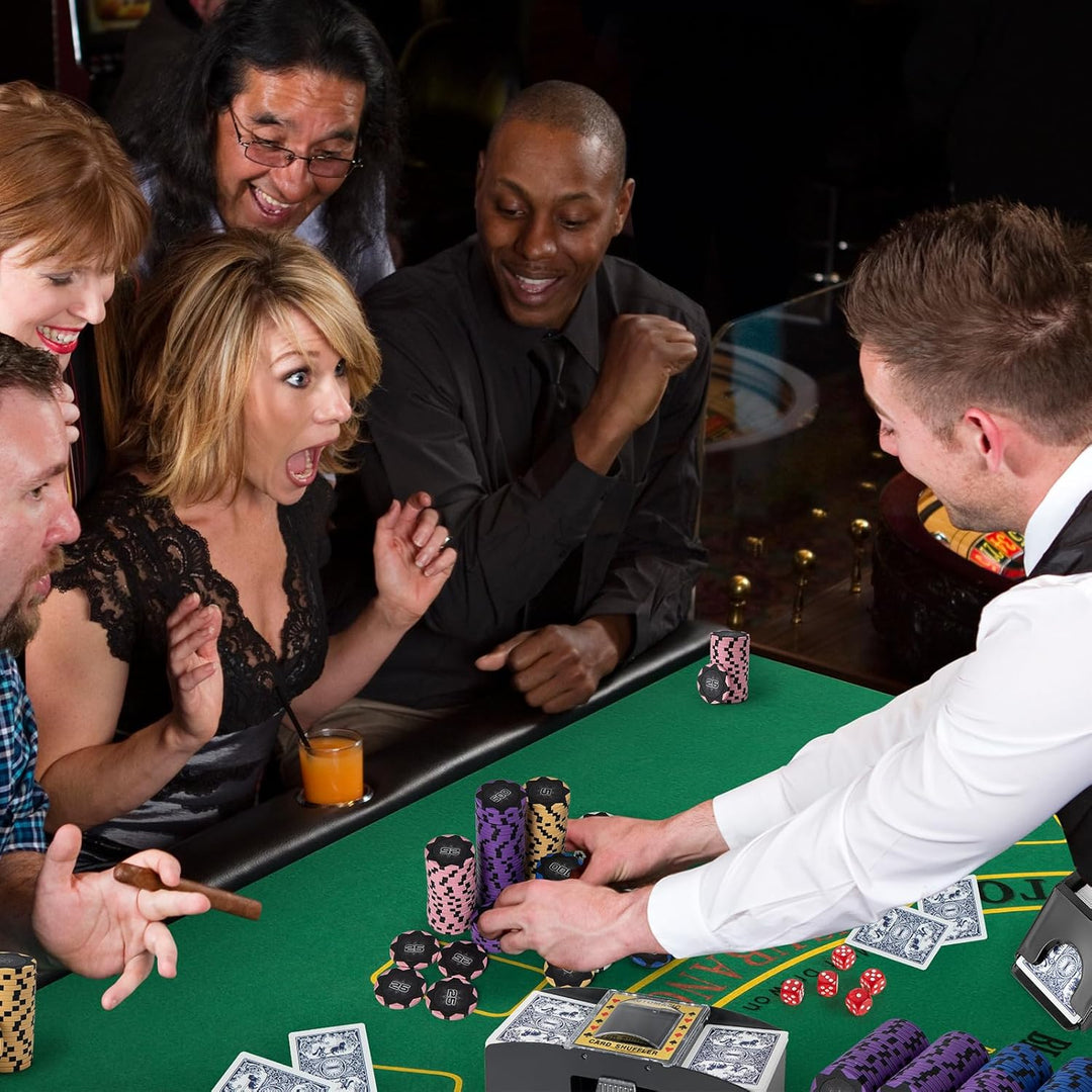 GOPLUS 300 Stück Pokerset, Pokerkoffer mit 2 Kartendecks & 5 Würfel & 3 Dealer-Buttons & Pokertuch &