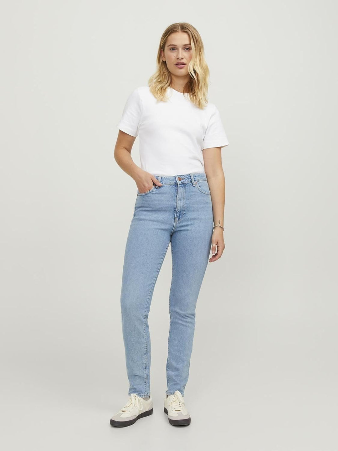 JACK & JONES Female Slim Fit Jeans JXBERLIN Slim HW RC2009 27W / 30L Light Blue Denim, 27W / 30L Lig