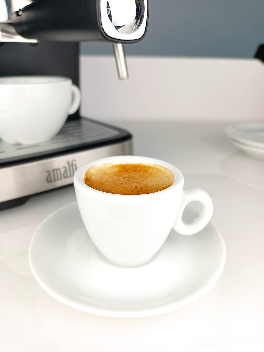 Ikolife Espressotassen Set - dickwandig – 4-teilig – 59 ml – Made in Italy (2 Tassen + 2 Untertassen